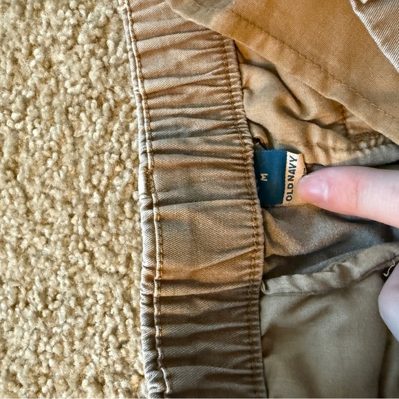 Old Navy Trousers - Picture 8 of 8